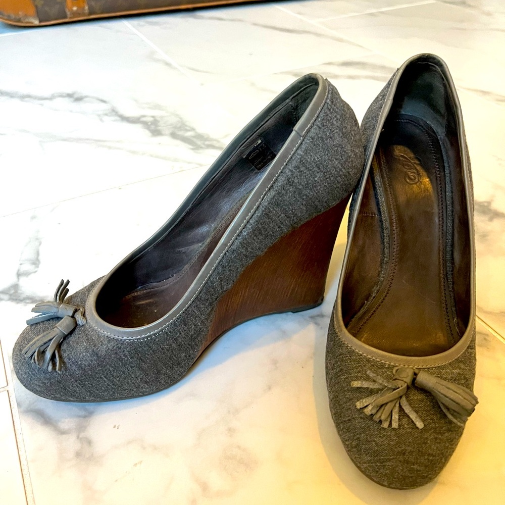 Joie grey wedge pumps with tassel and wood detail